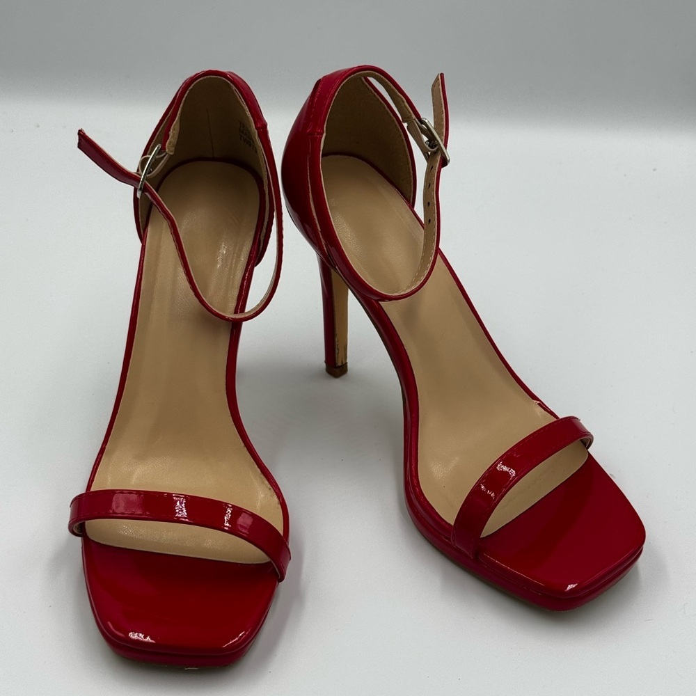 Red Patent Leather Stiletto Heels Ankle Strap Open Toe Size 6 EUC